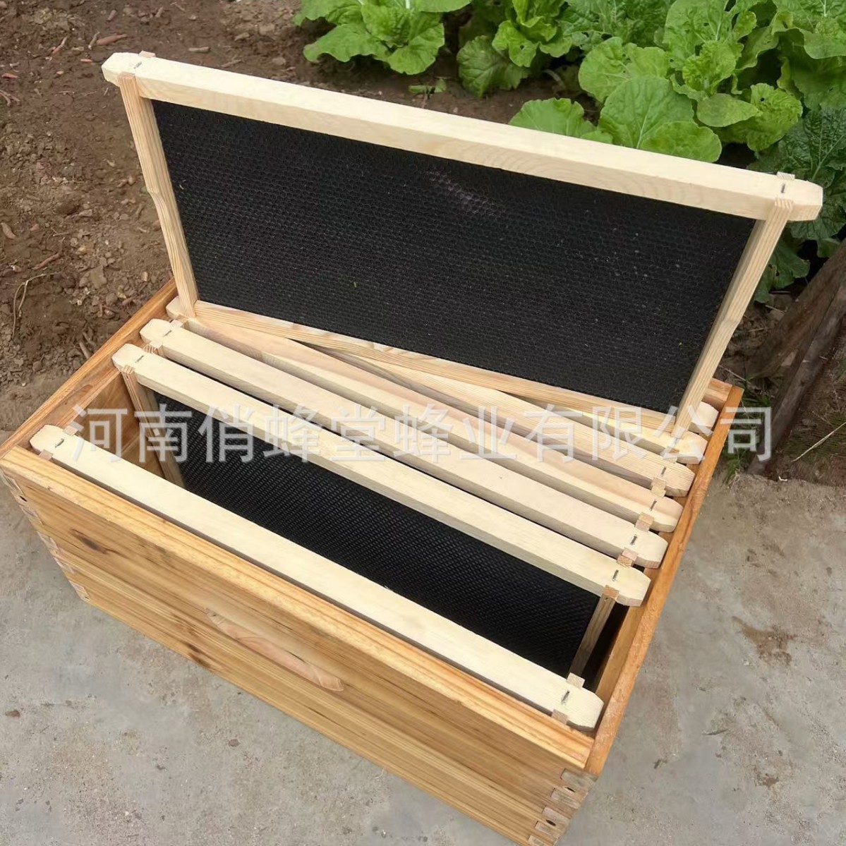 Пчеловодческие инструменты: вы – обзор и цена Beehive Frame Wax